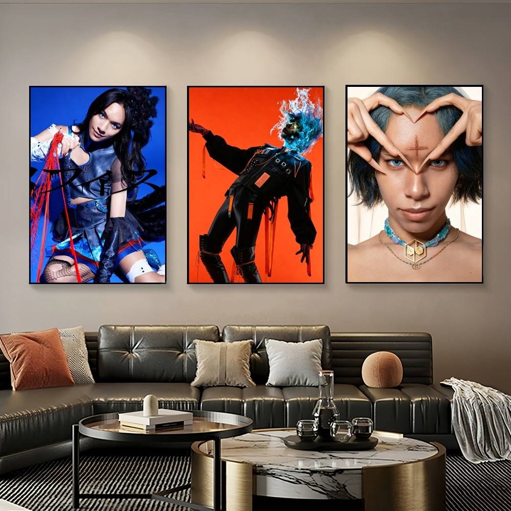 Band Q-Queen B-Bee Poster Prin - Home Cooking Queen review and price